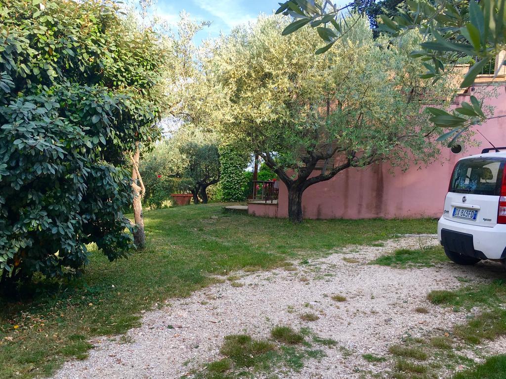 Assisi Villa Randr 산비탈레 외부 사진