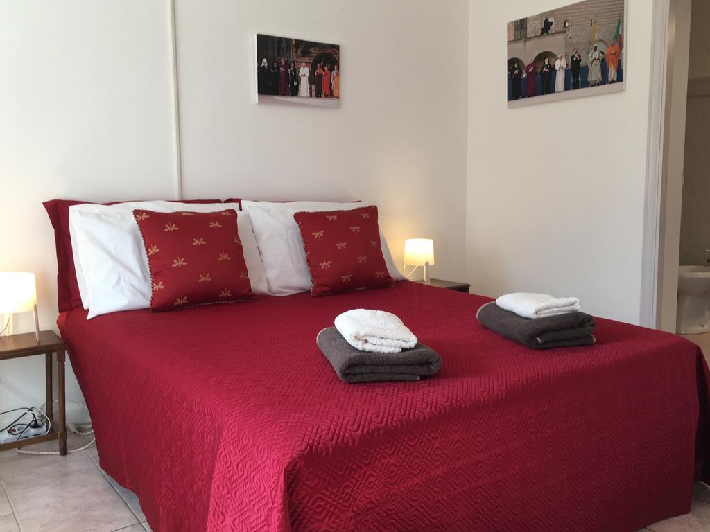 Assisi Villa Randr 산비탈레 객실 사진